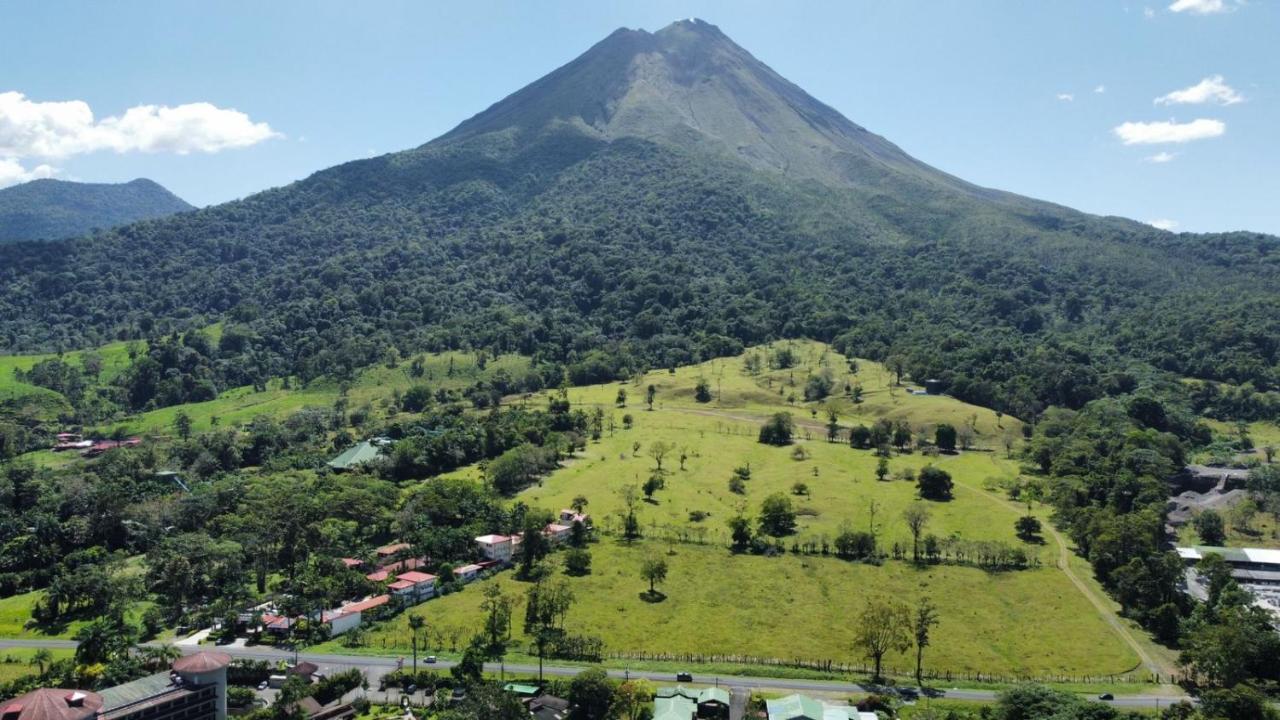 & Hot Springs Sueno Dorado La Fortuna