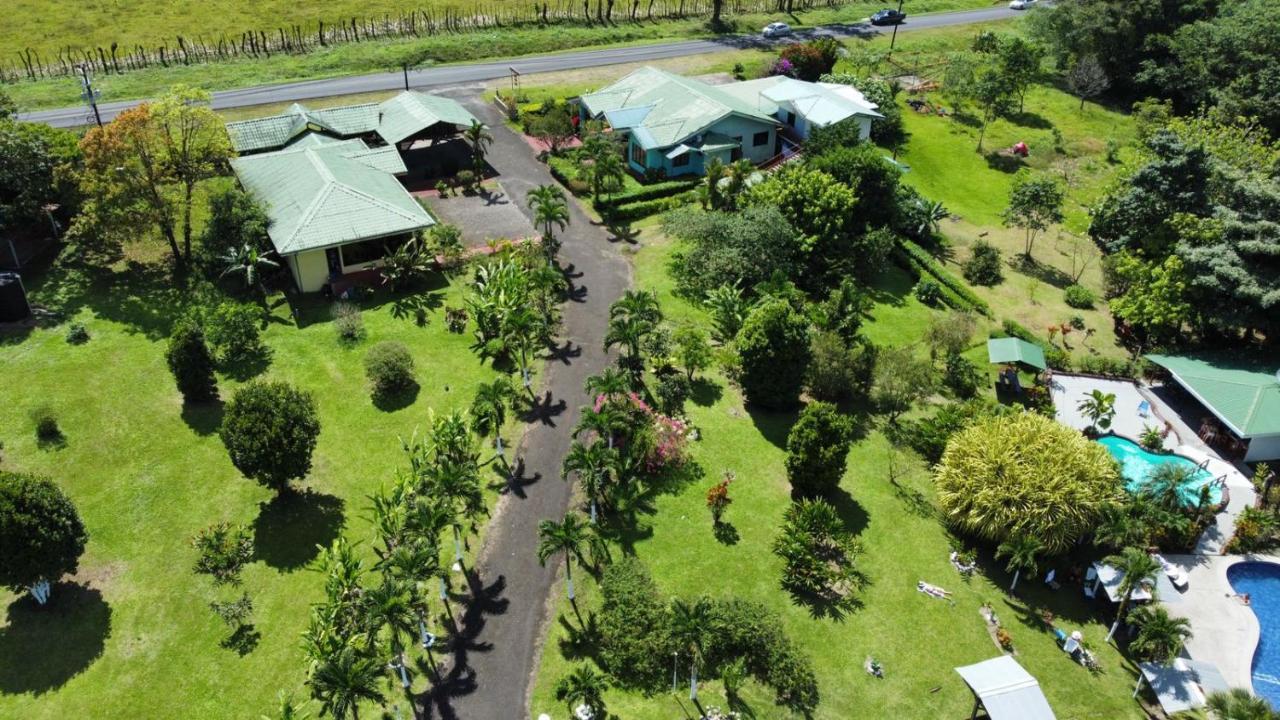 Hotel & Hot Springs Sueno Dorado *