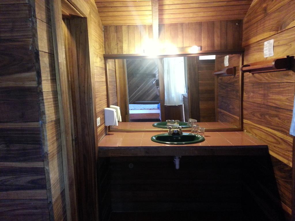 Perla Negra Beach Front Hotel 3*