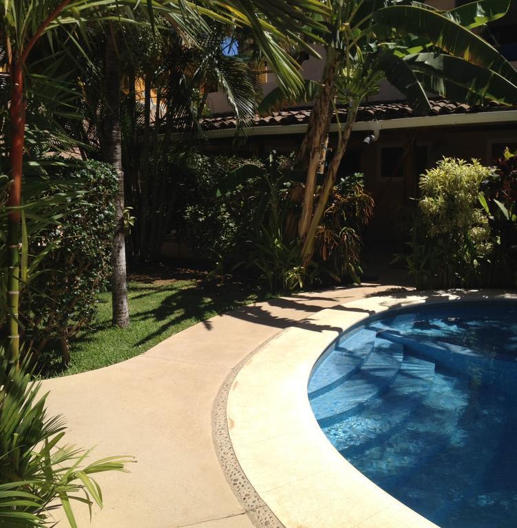 Domus Kahuna Bed & Breakfast