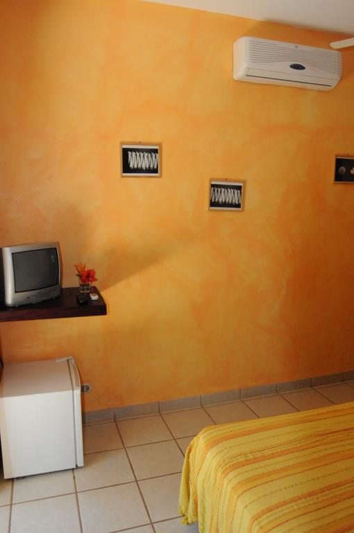 Domus Kahuna Bed & Breakfast