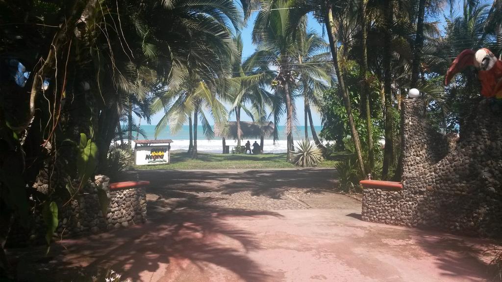 Hotel Perla Negra Beach Front 3*