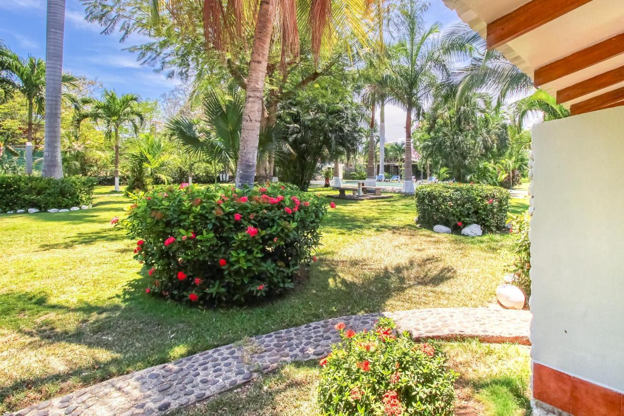 Villas Palmas Del Mar Aparthotel 3*