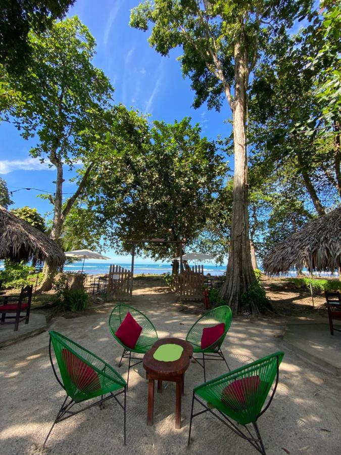 Inn Amimodobeachrooms *
