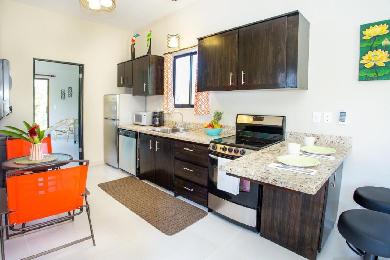 Toucan Newer With Wifi & Pool - Digital Nomad Friendly Holiday home *