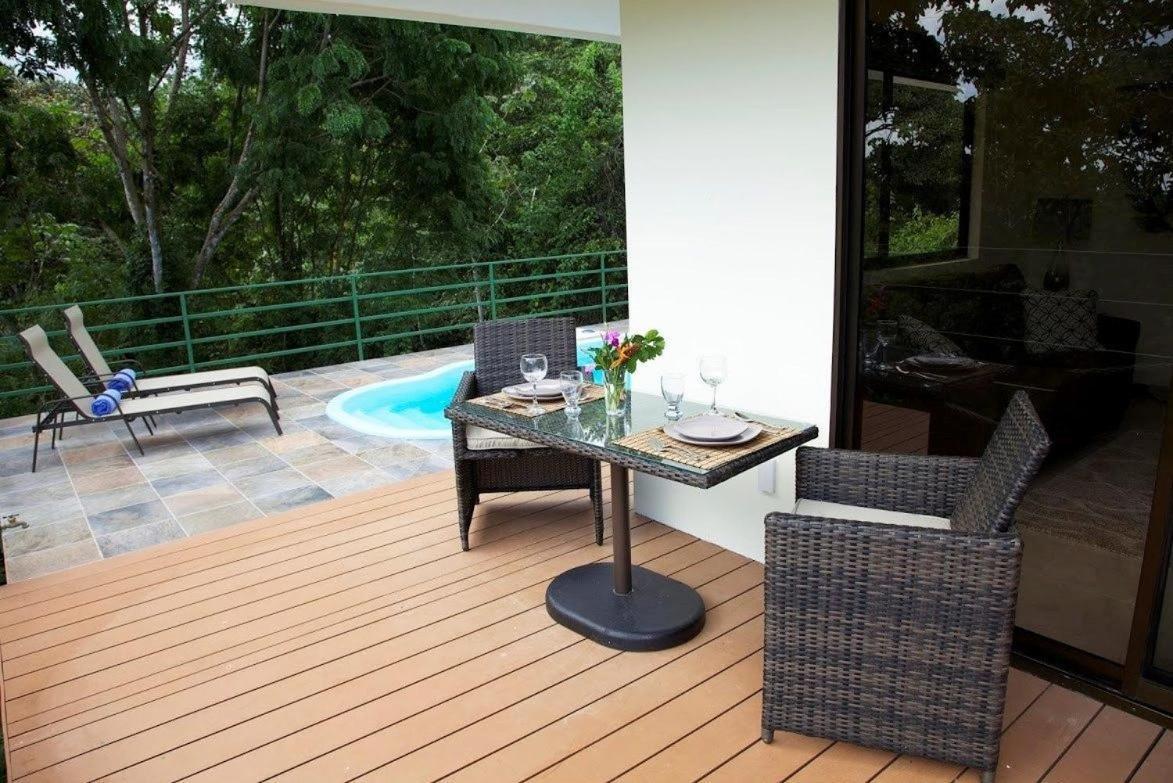 Tropical Paradise - Beautiful Pool, Surrounded By Nature And Wildlife! Quepos