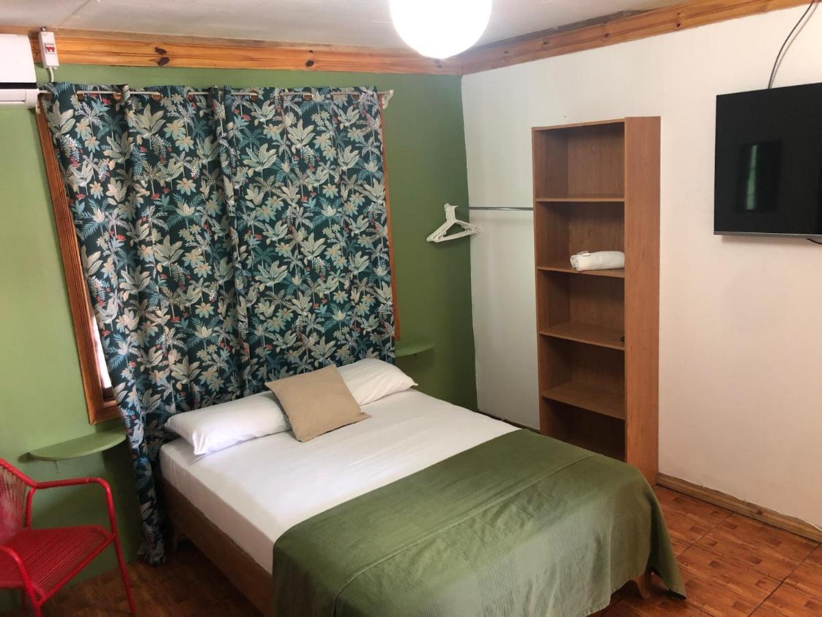 Cabinas * Cahuita