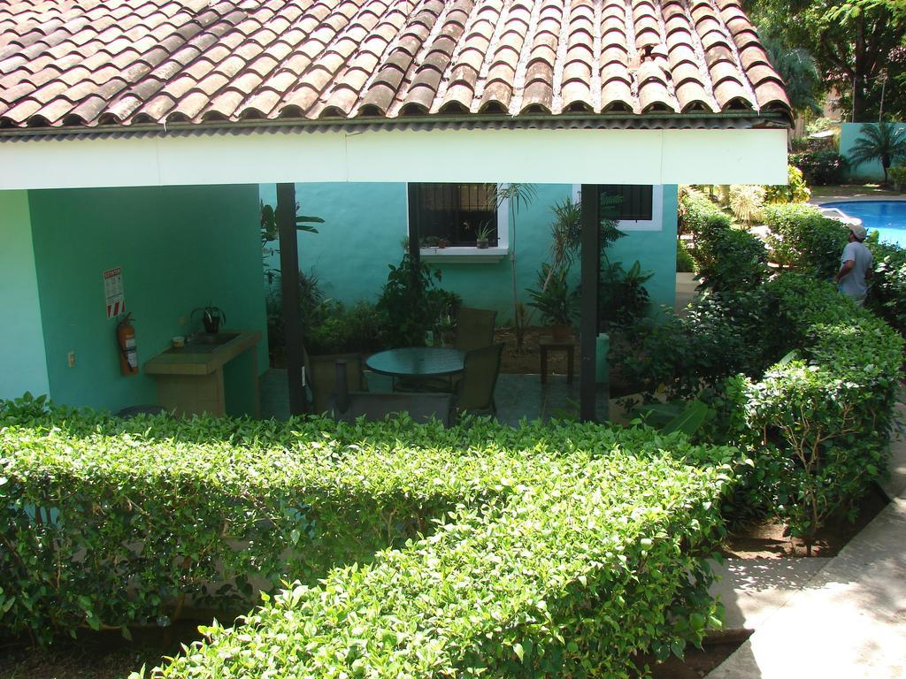 Aparthotel Green Forest Of Beach Studios Playas del Coco