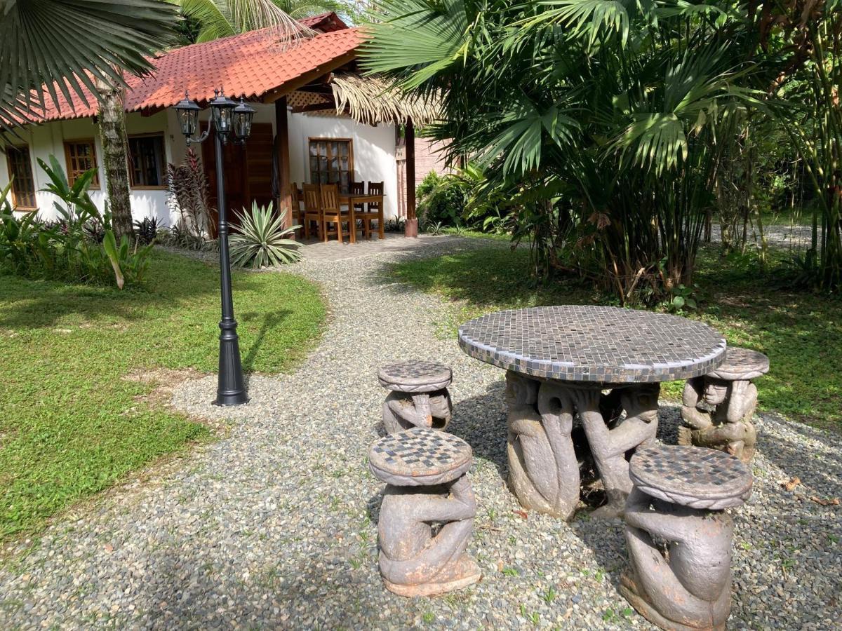 Resort Pura Vida Vegana *