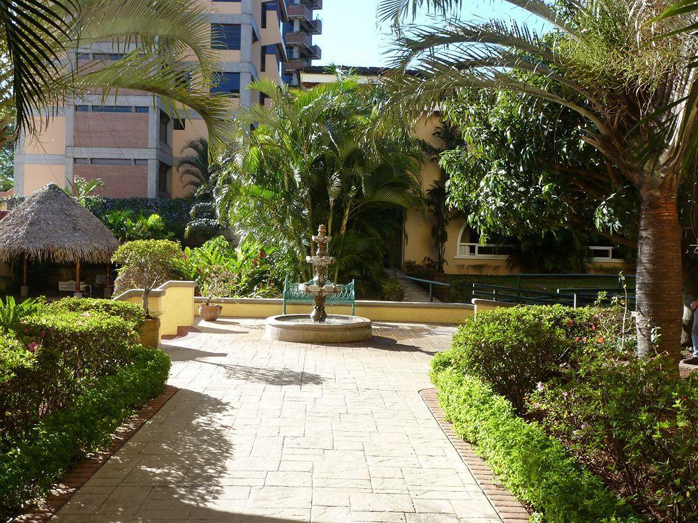 Hotel Apartotel & Del Rio