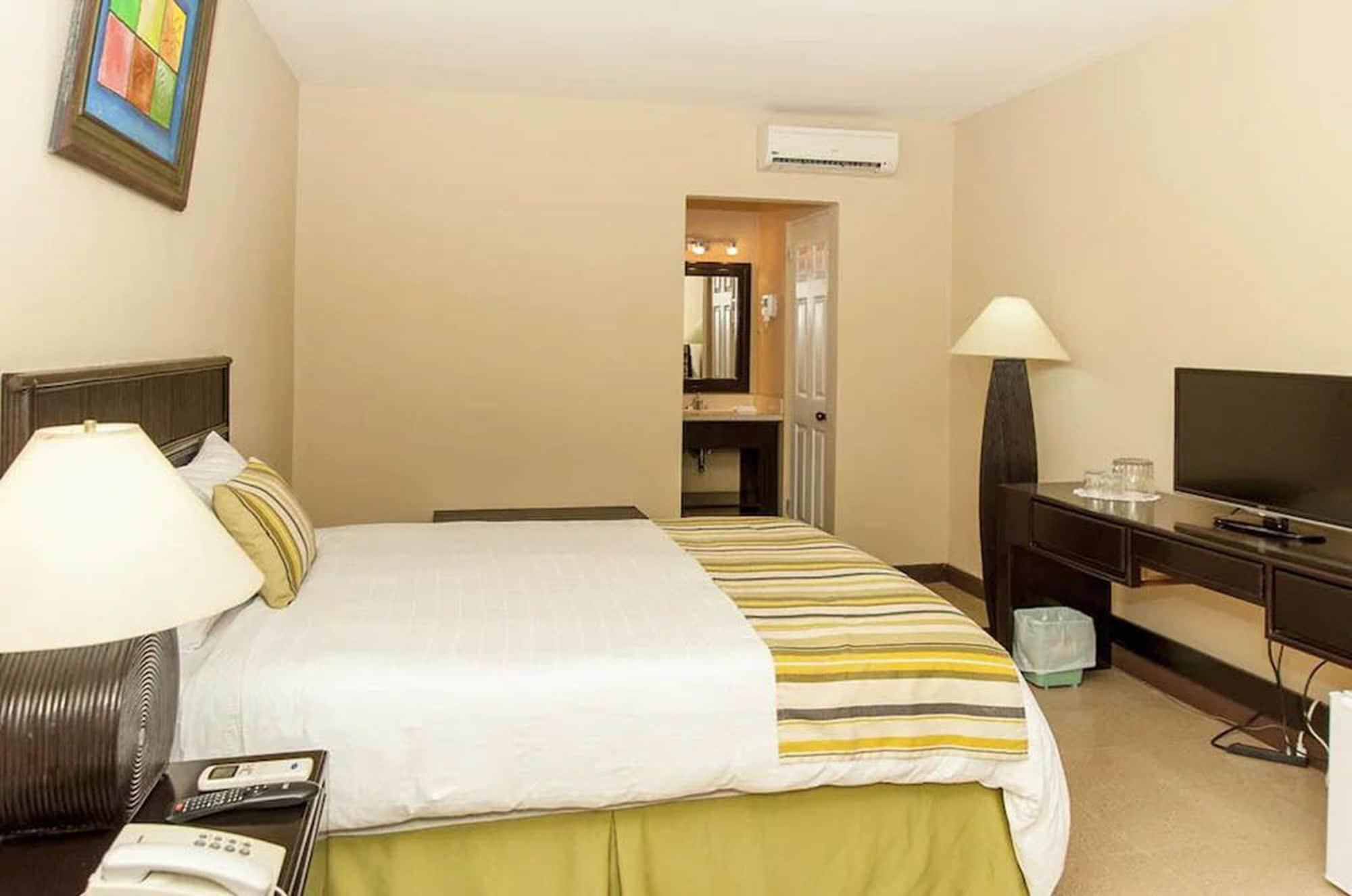 Coco Beach Hotel 3*