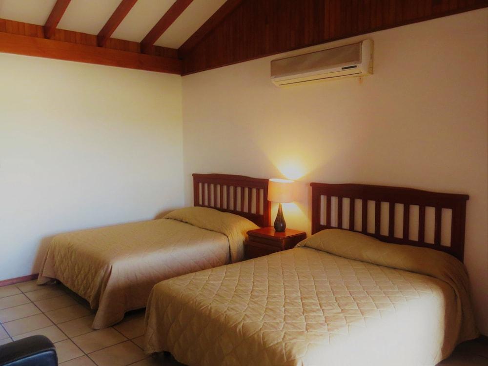 Hotel Flamingo Marina Playa Flamingo