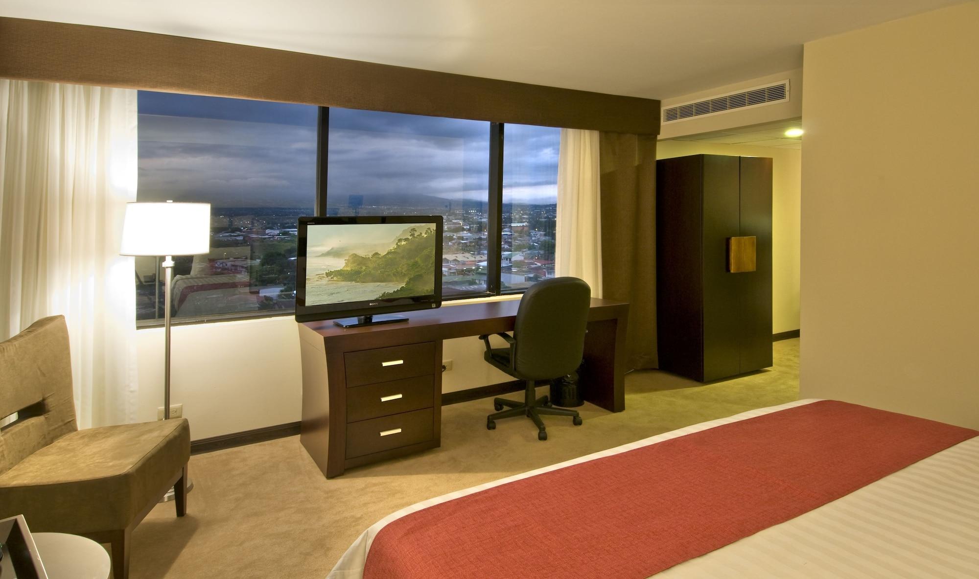 Hotel Tryp By Wyndham Sabana