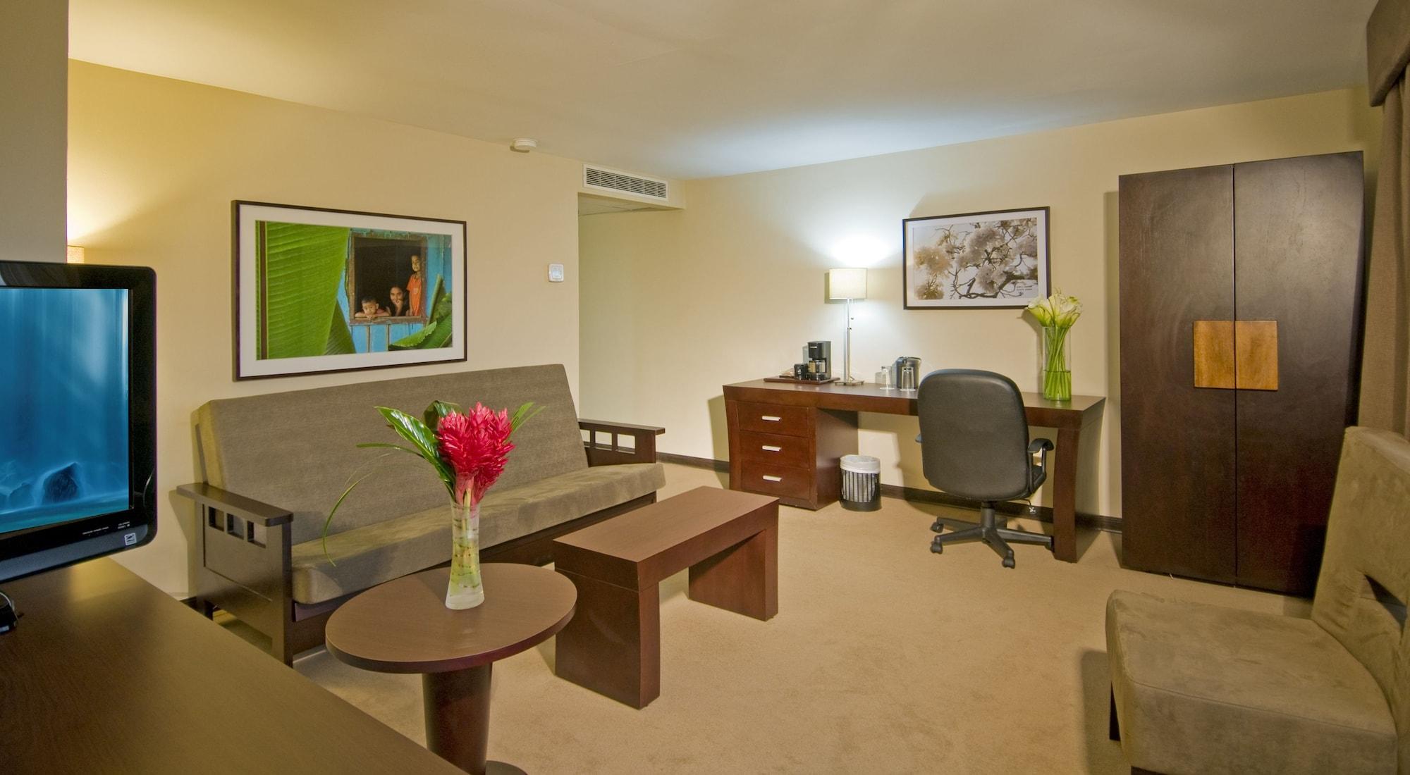 Tryp By Wyndham Sabana 4*