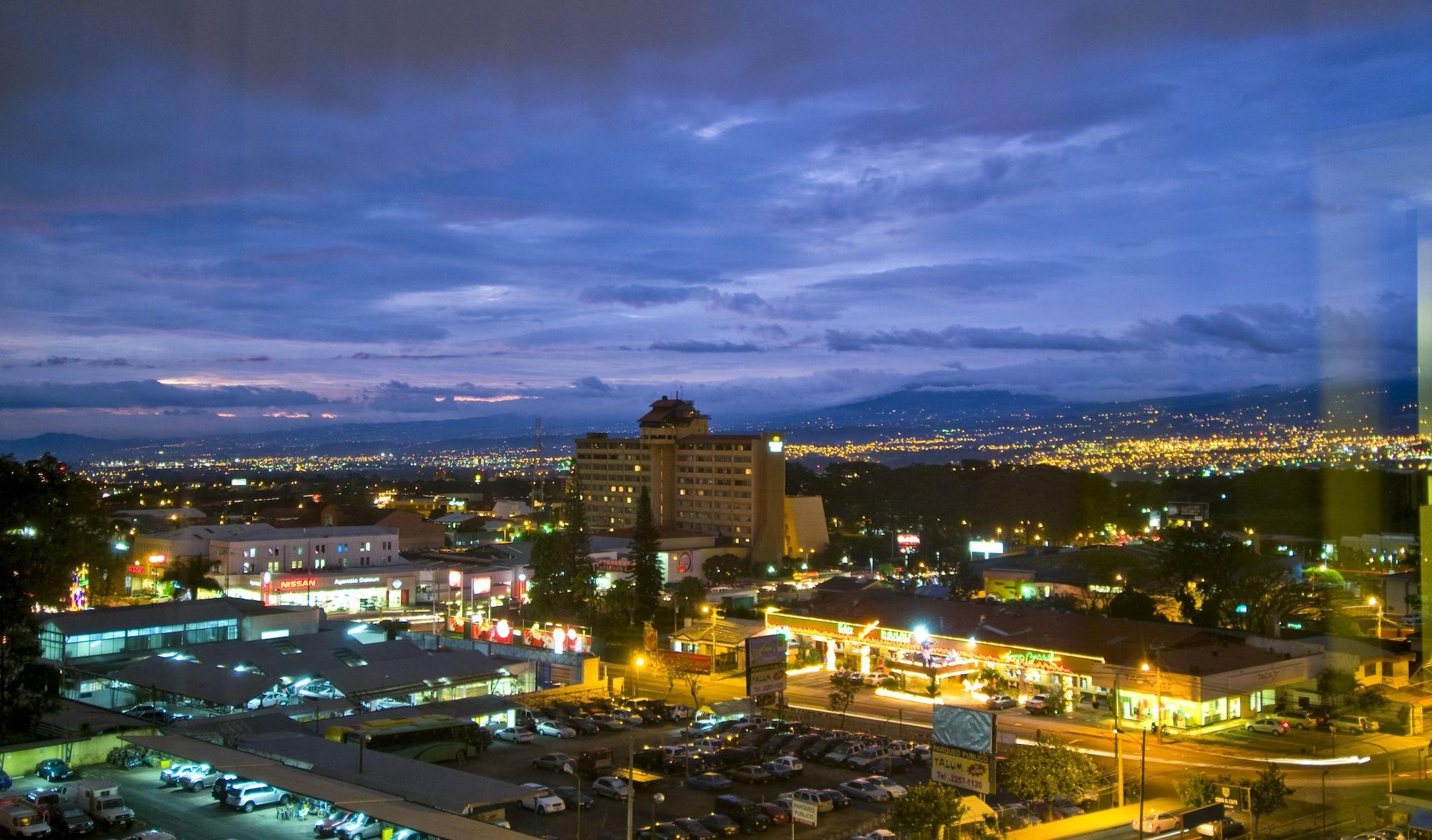 Tryp By Wyndham Sabana San Jose (San Jose)