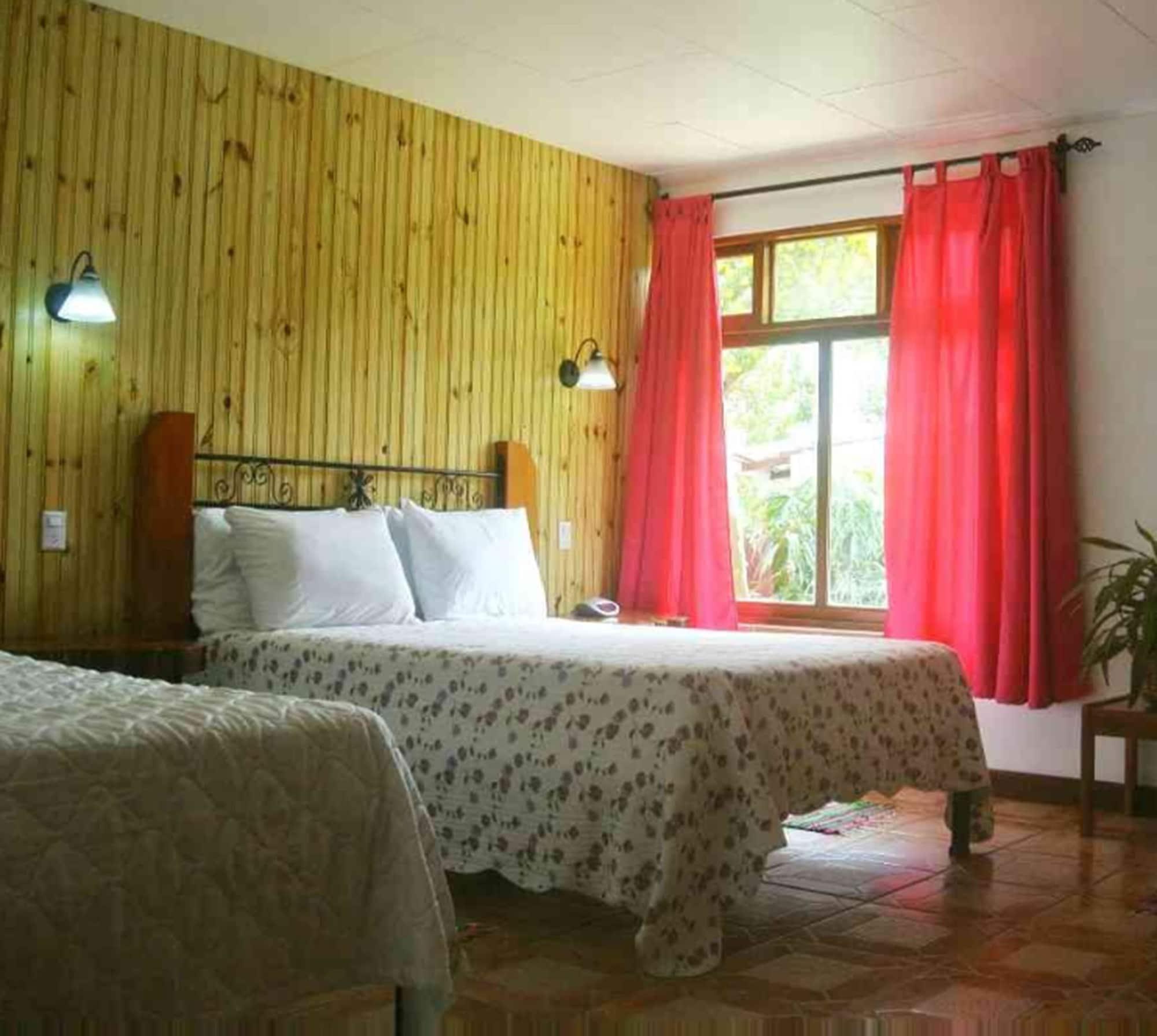 Guayabo Hotel 3*