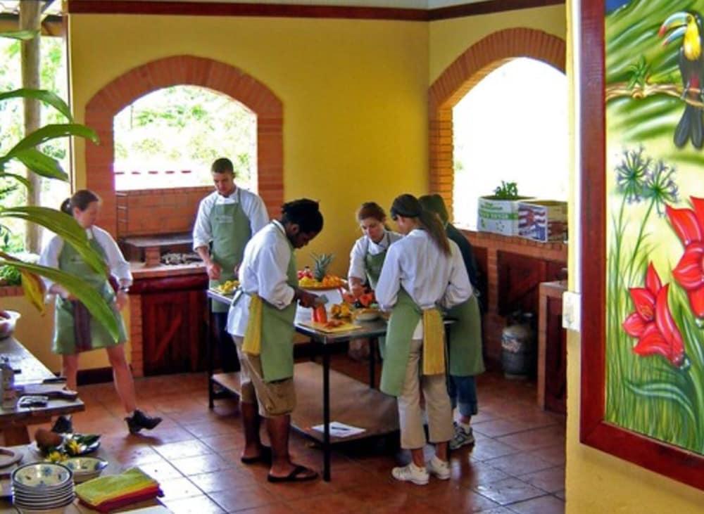 Hotel Guayabo
