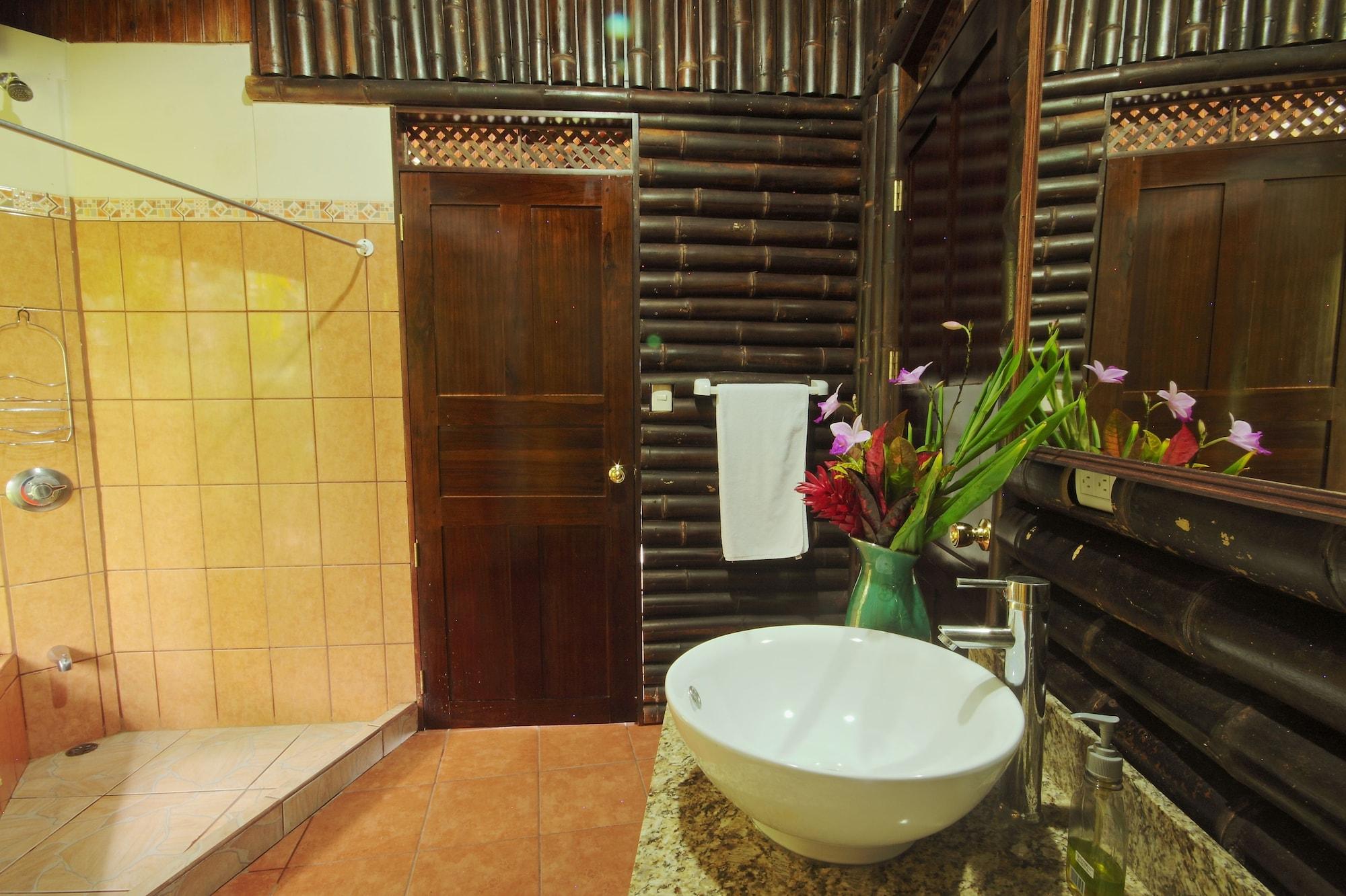 Villa Arenal Waterfall *