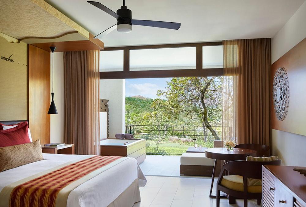 Dreams Mareas Resort 5*