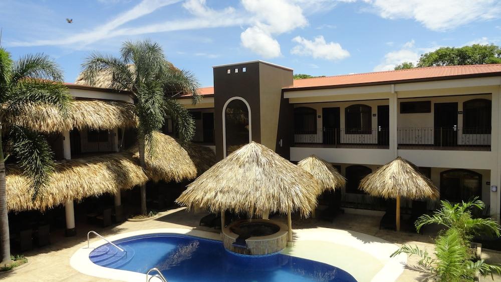 Colono Hotel Coco