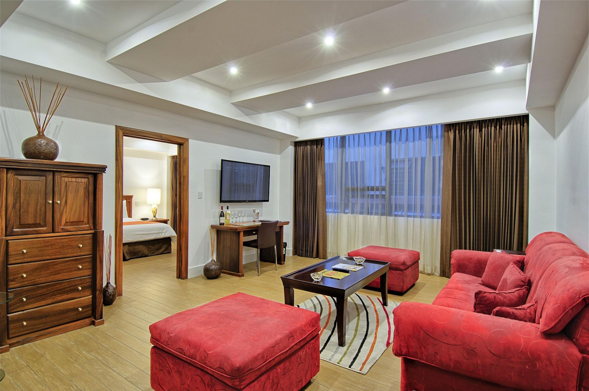 Balmoral Cr, Historic District Hotel 4*