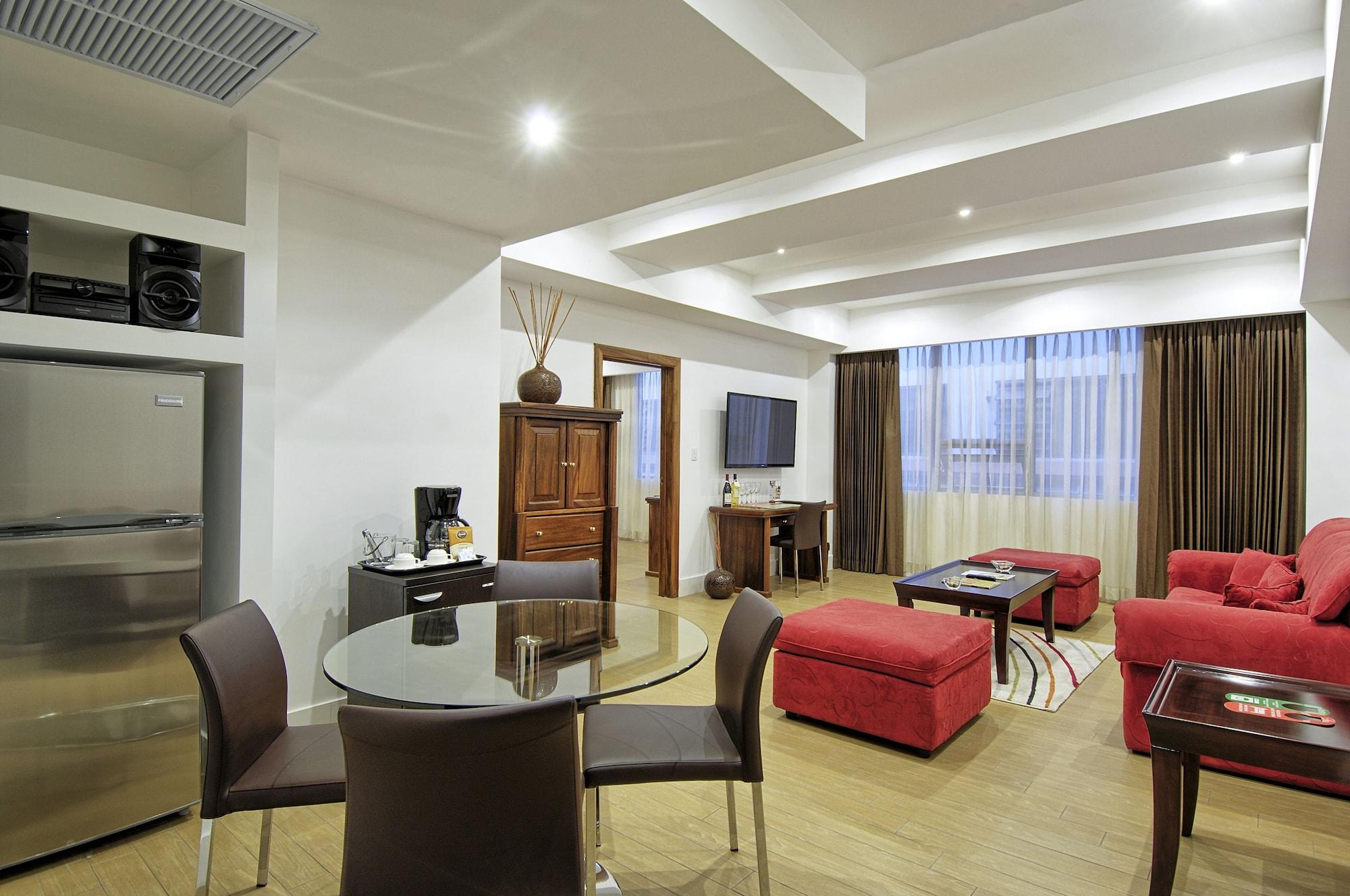 Hotel Balmoral Cr, Historic District 4*