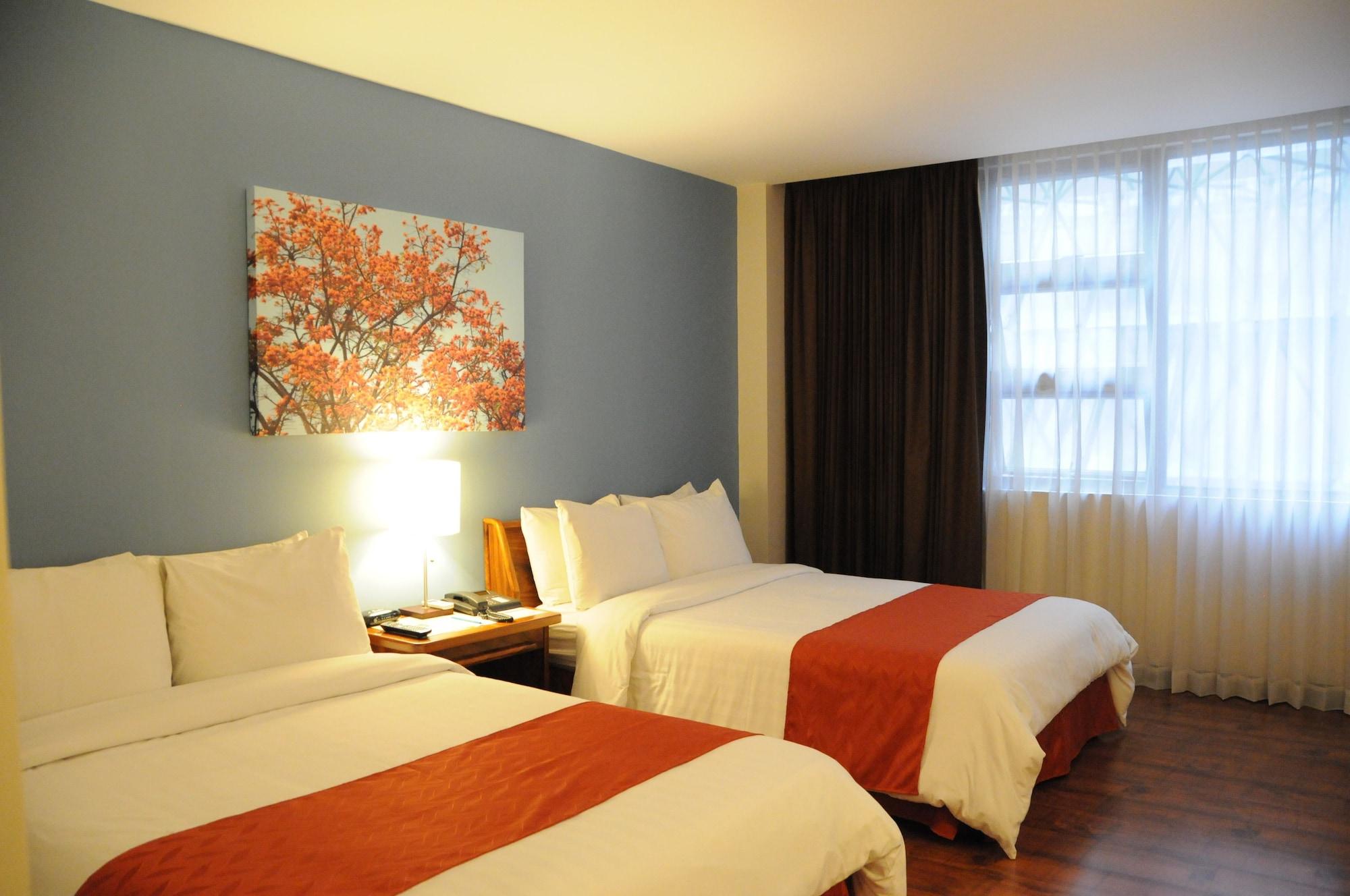 Balmoral Cr, Historic District 4*