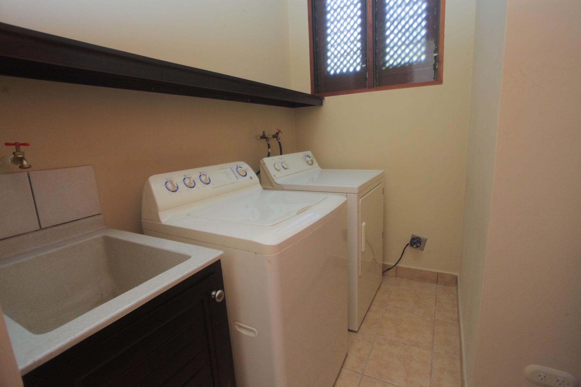 Hotel Club Del Sol 3*