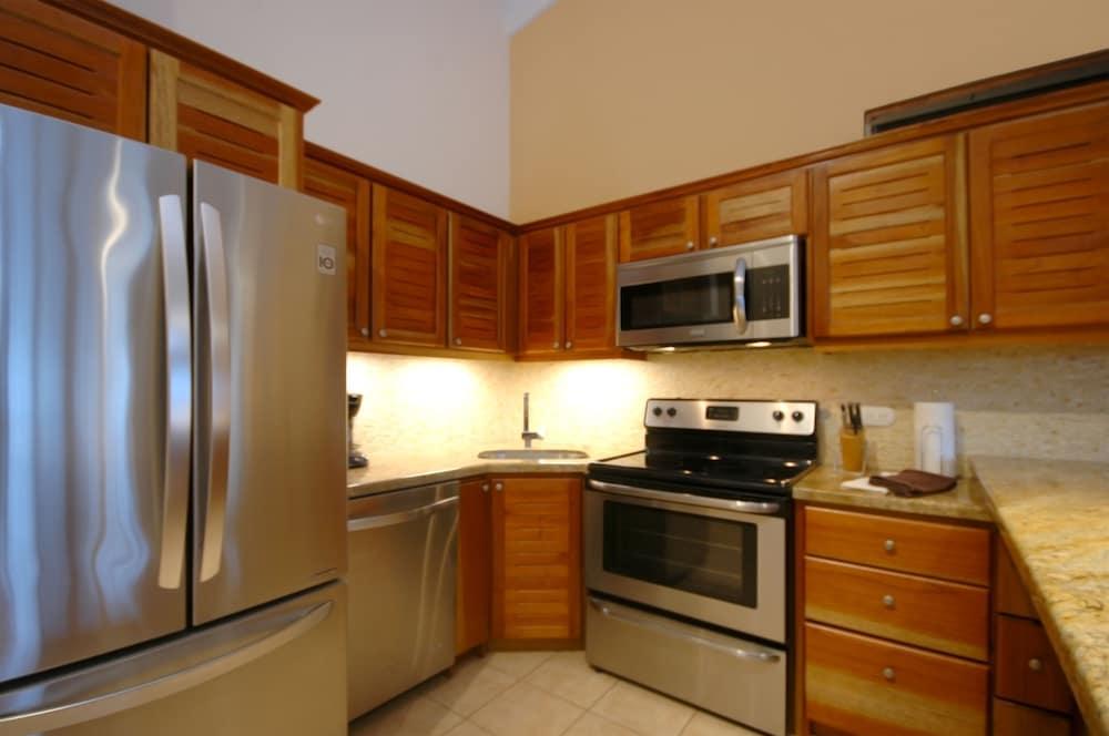 Hotel Club Del Sol 3*