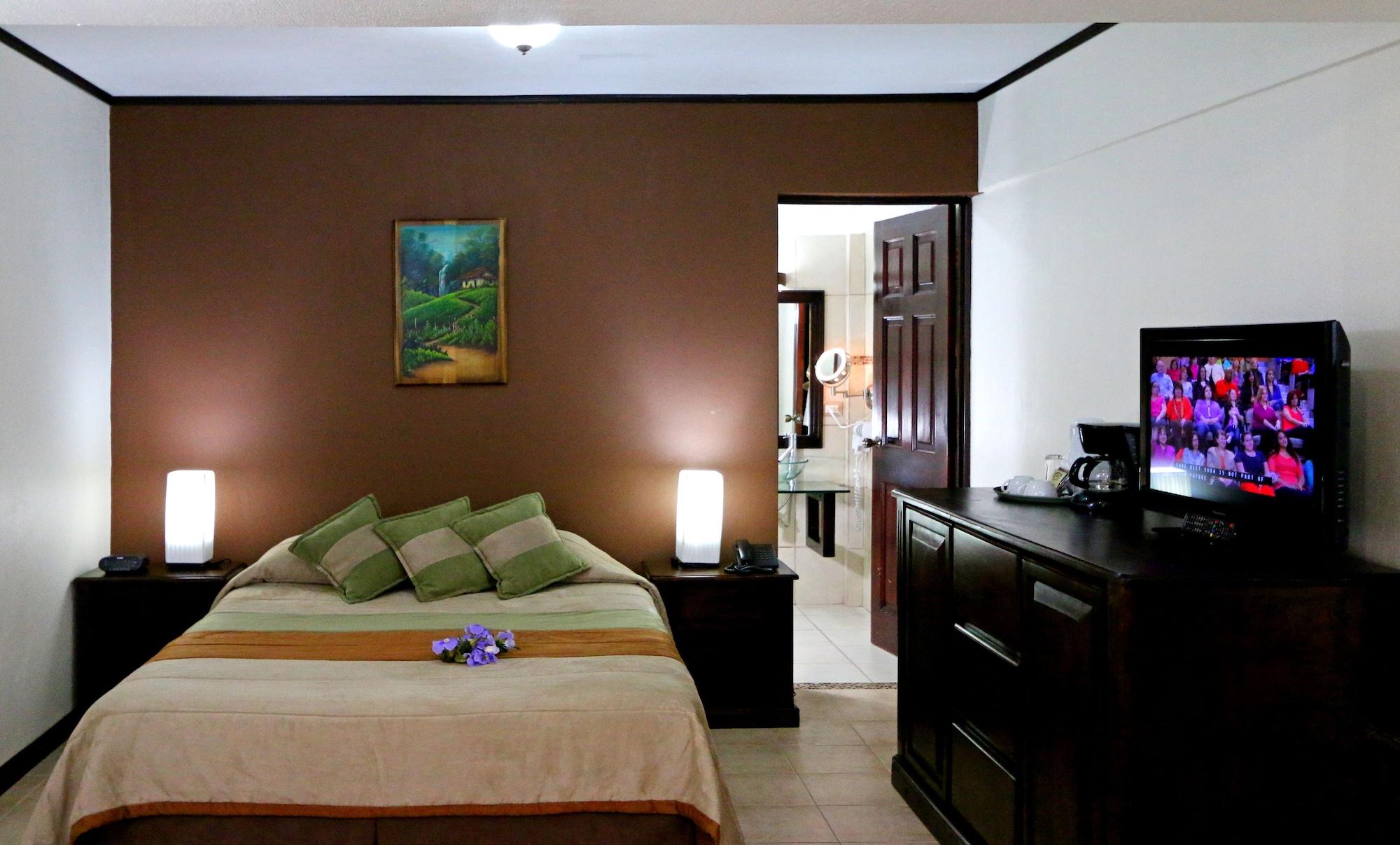 & Poco A Poco - Costa Rica Hotel Monteverde