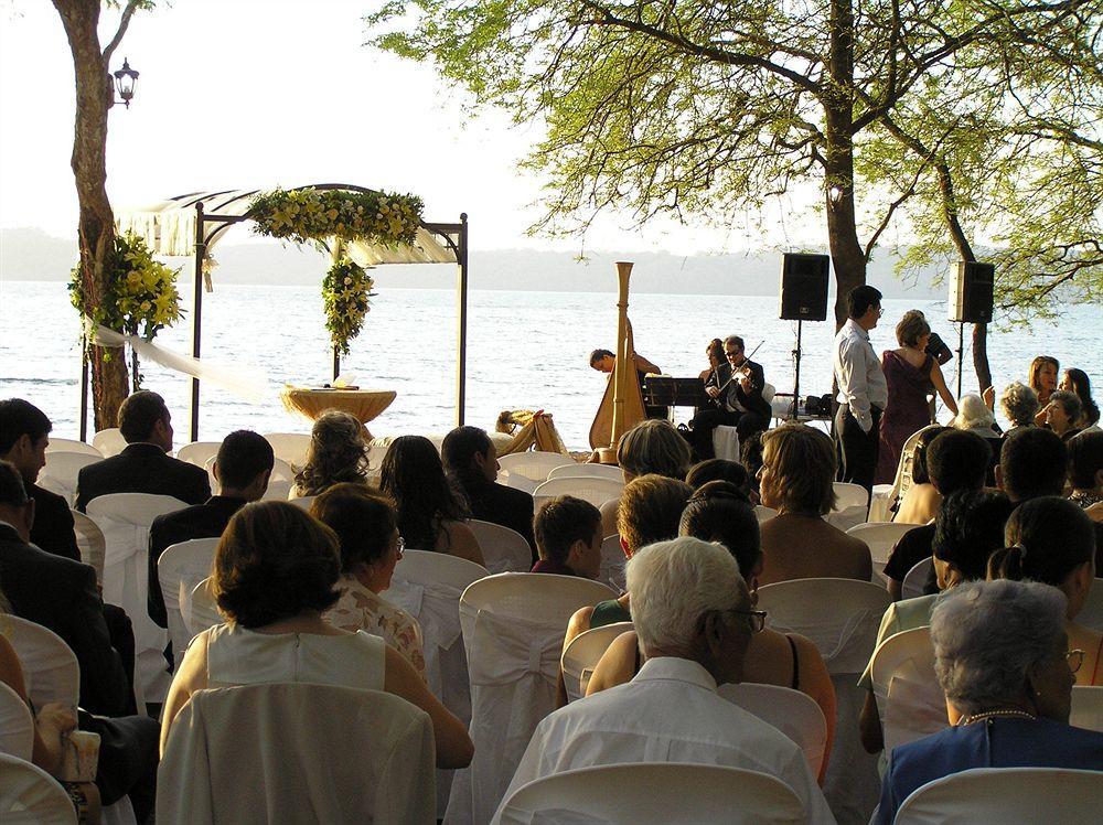 Cc Front Papagayo Hotel
