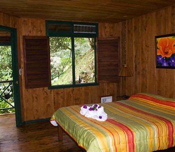 Trogon Lodge