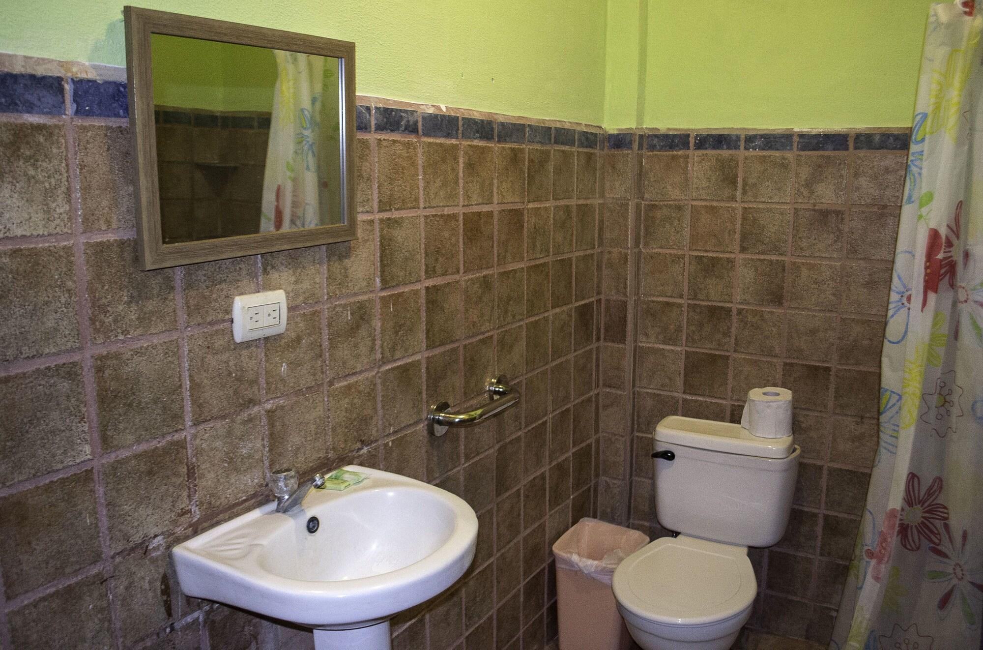 Apartotel Conchita 4*