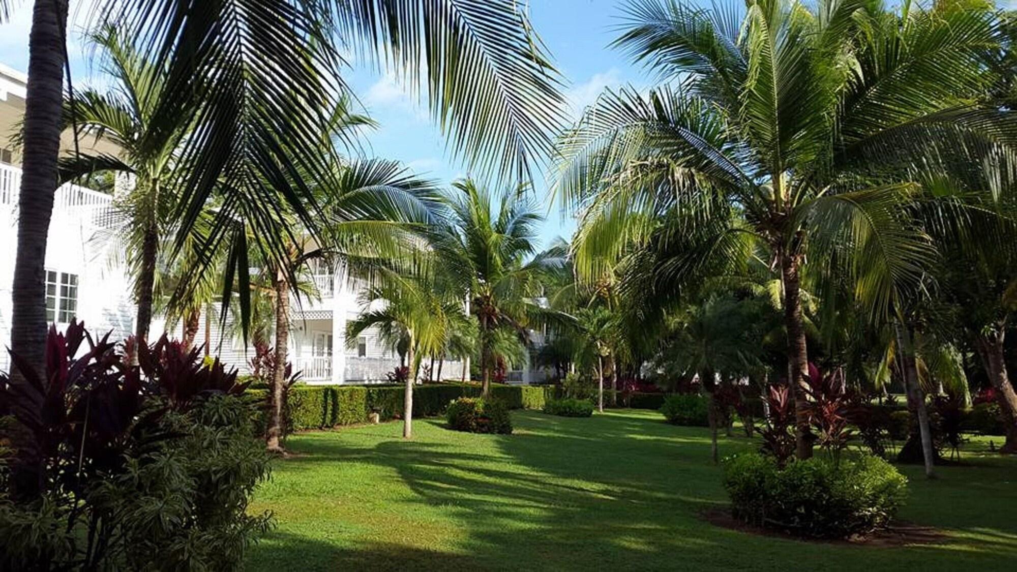 Azul & Retreat (adults Only) 5*