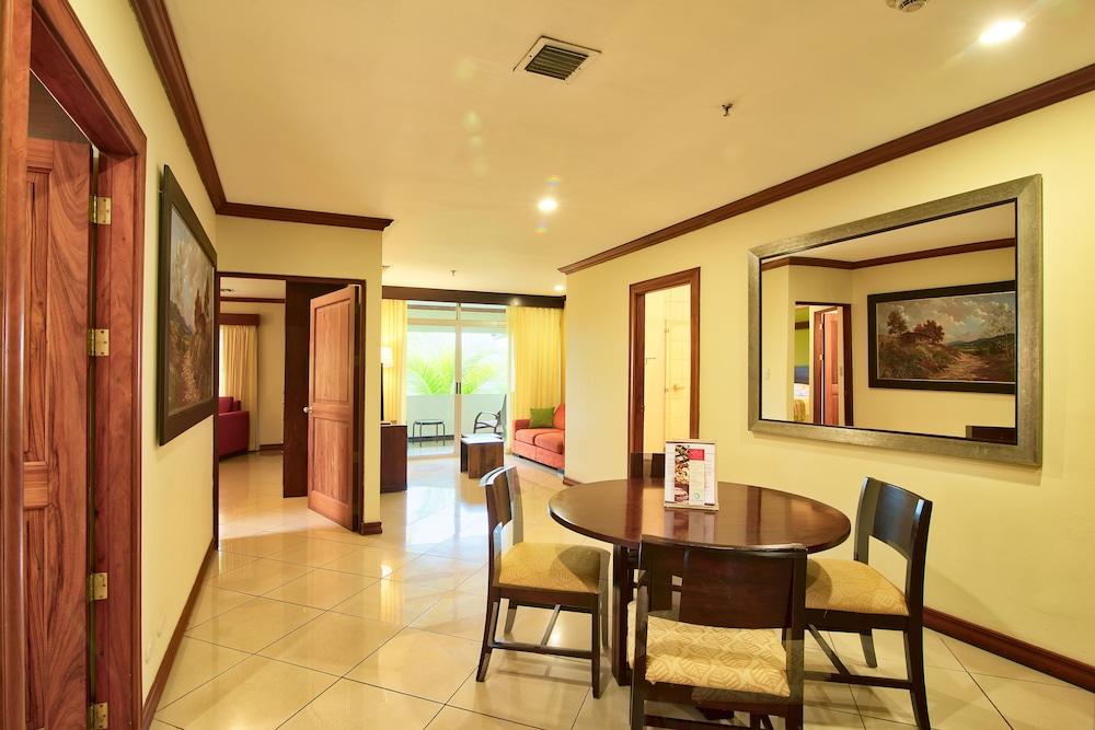 Fiesta All Inclusive Central Pacific - Costa Rica Resort El Roble