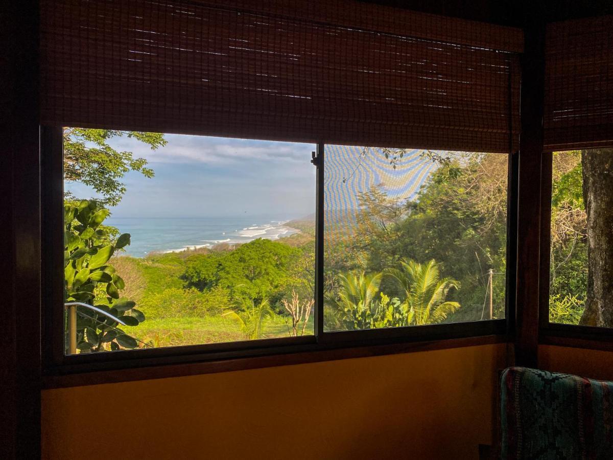 Vista De Olas Malpais
