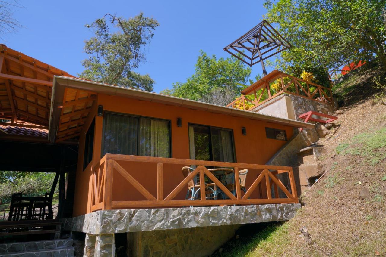 Poza Blanca Bed & Breakfast