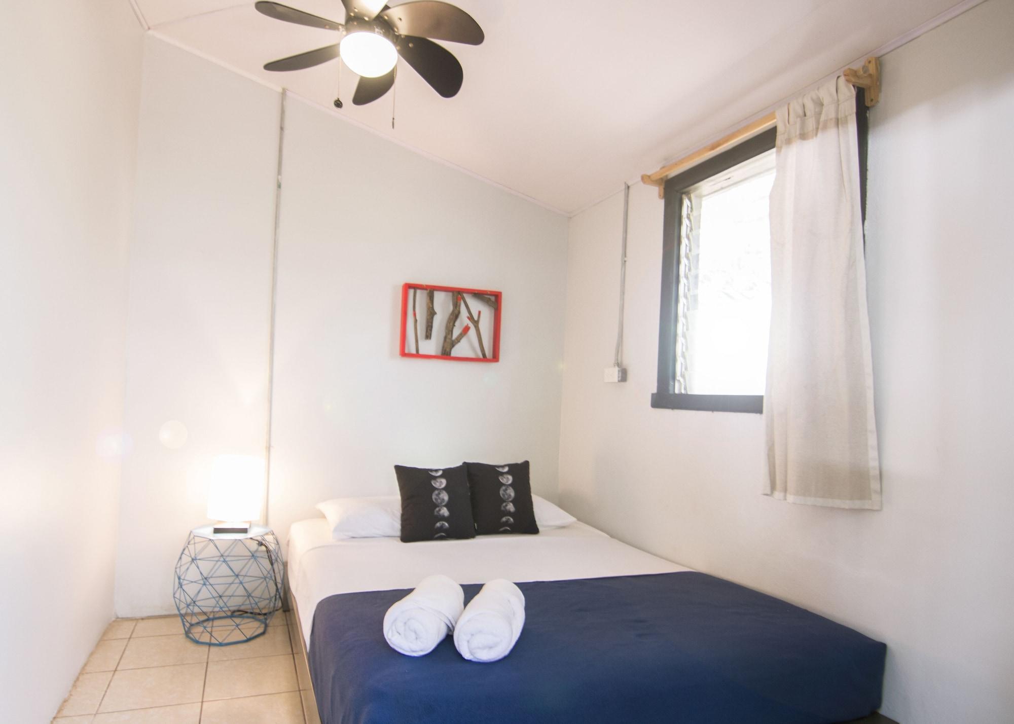 Slumber Party Tamarindo