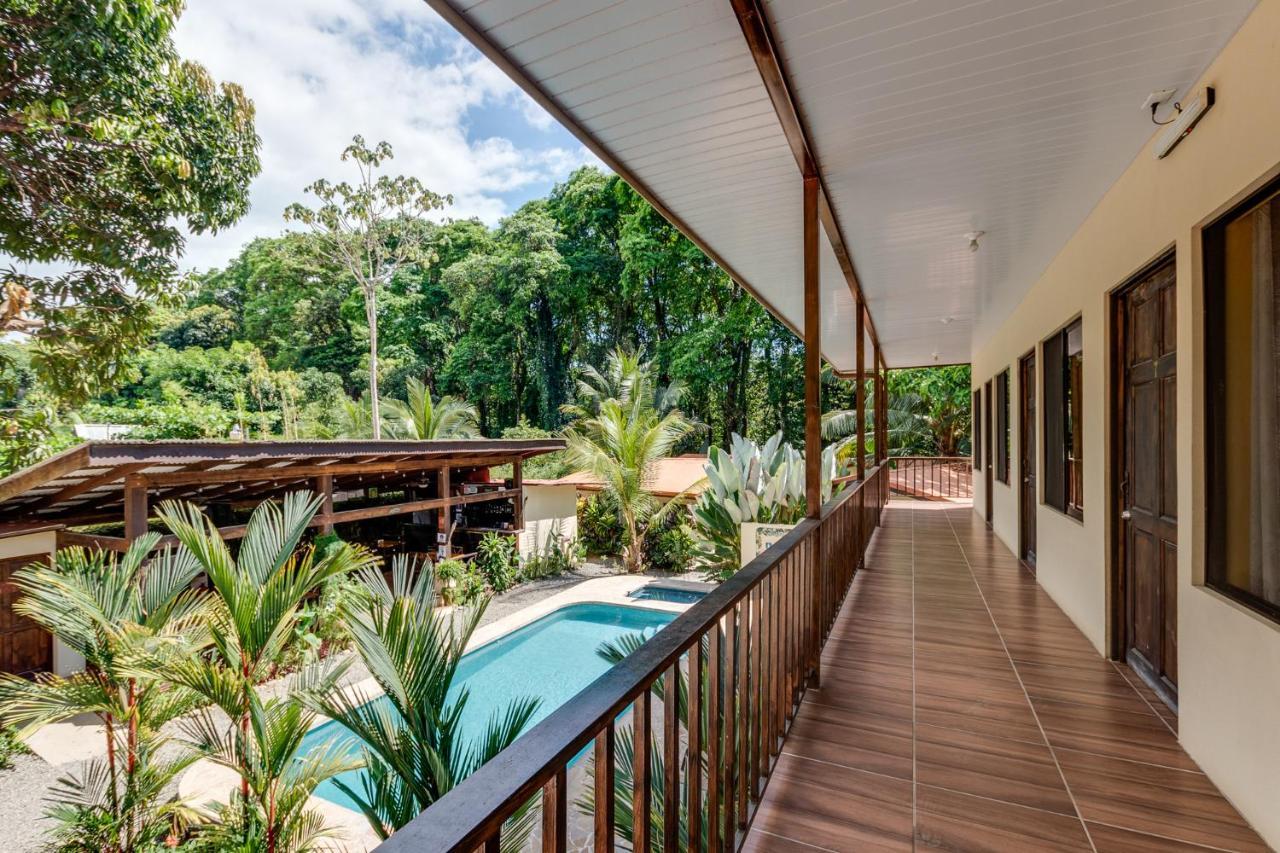 Apartment Tropical