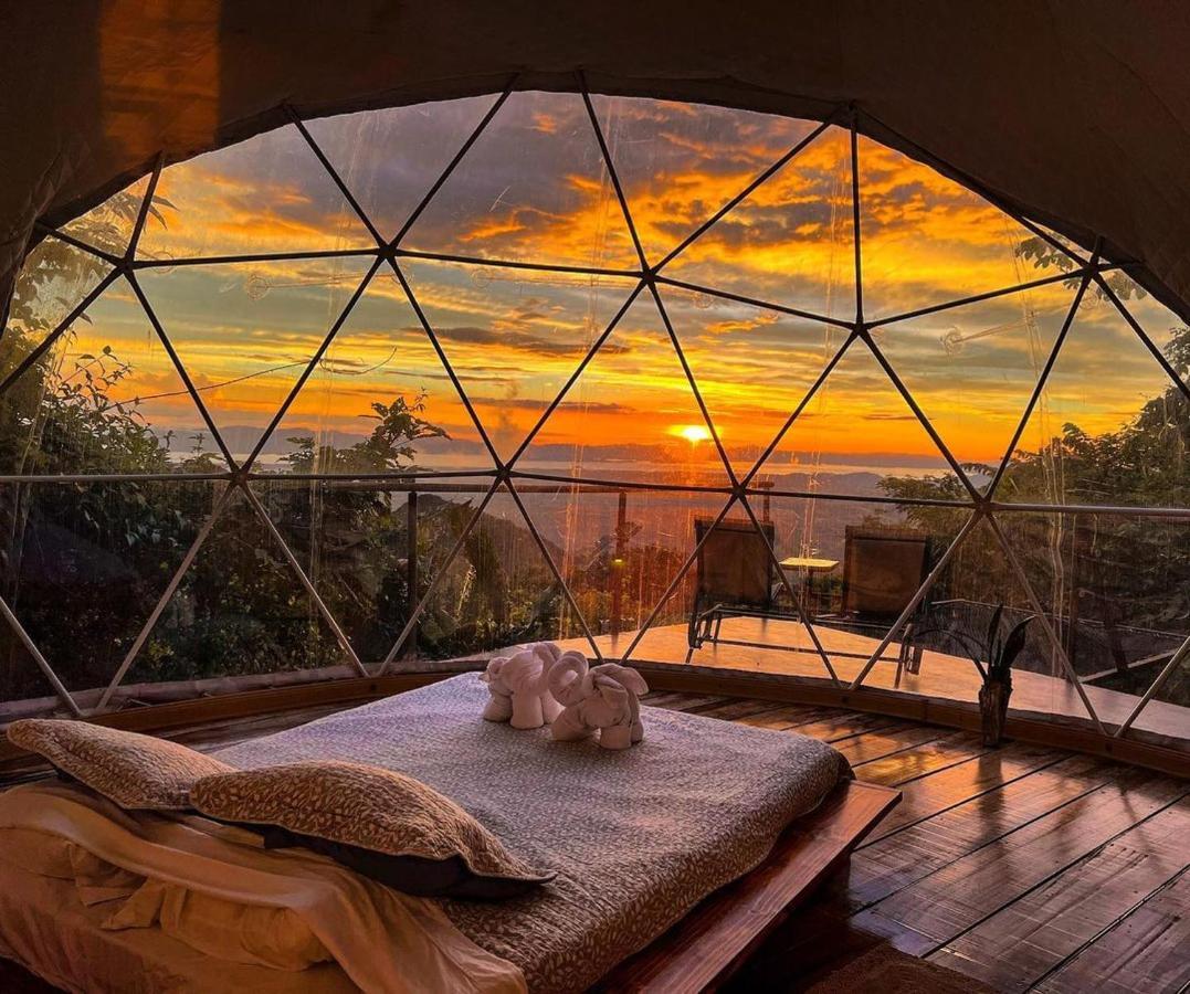 Domos Mirador Romantic Private Honeymoon Glamping Resort 3*