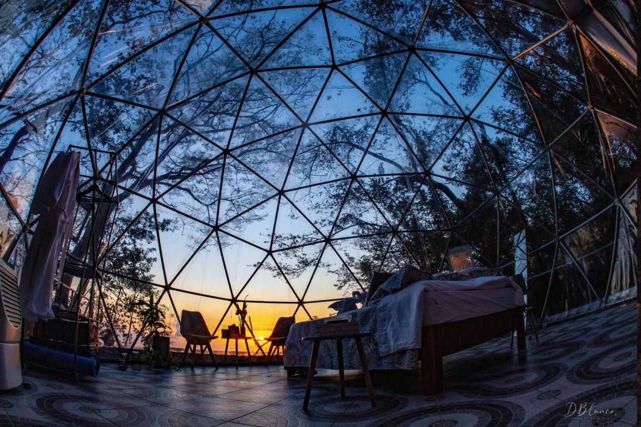 Domos Mirador Romantic Private Honeymoon Glamping Miramar
