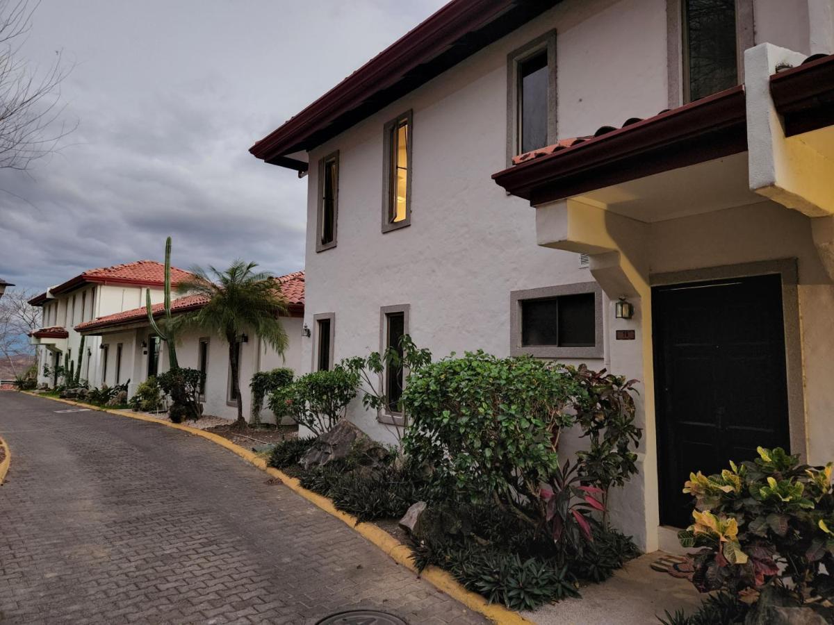 Villa Hermosa W/pool & Amazing Views Playa Hermosa (Guanacaste)