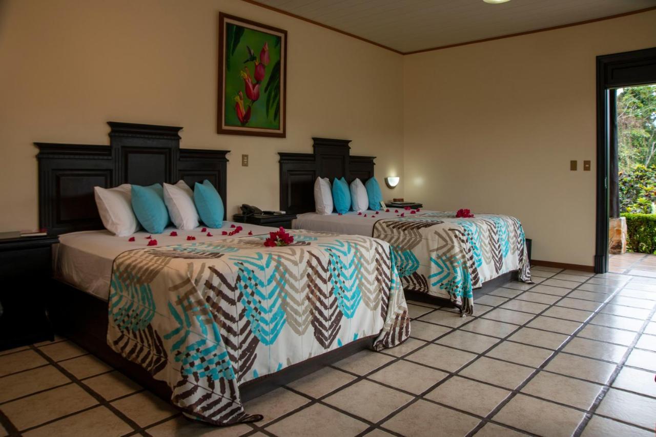 Hotel Arenal Manoa & Hot Springs