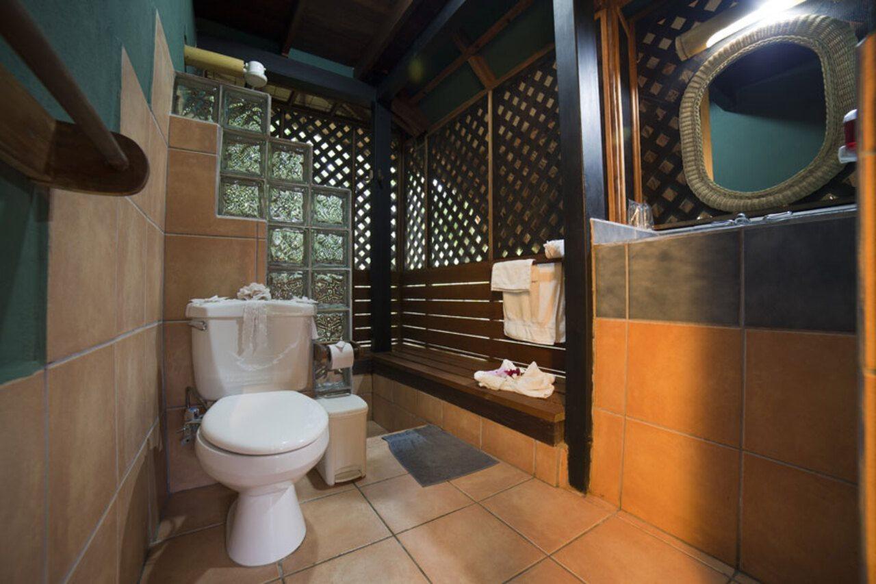 Azania Hotel 3*