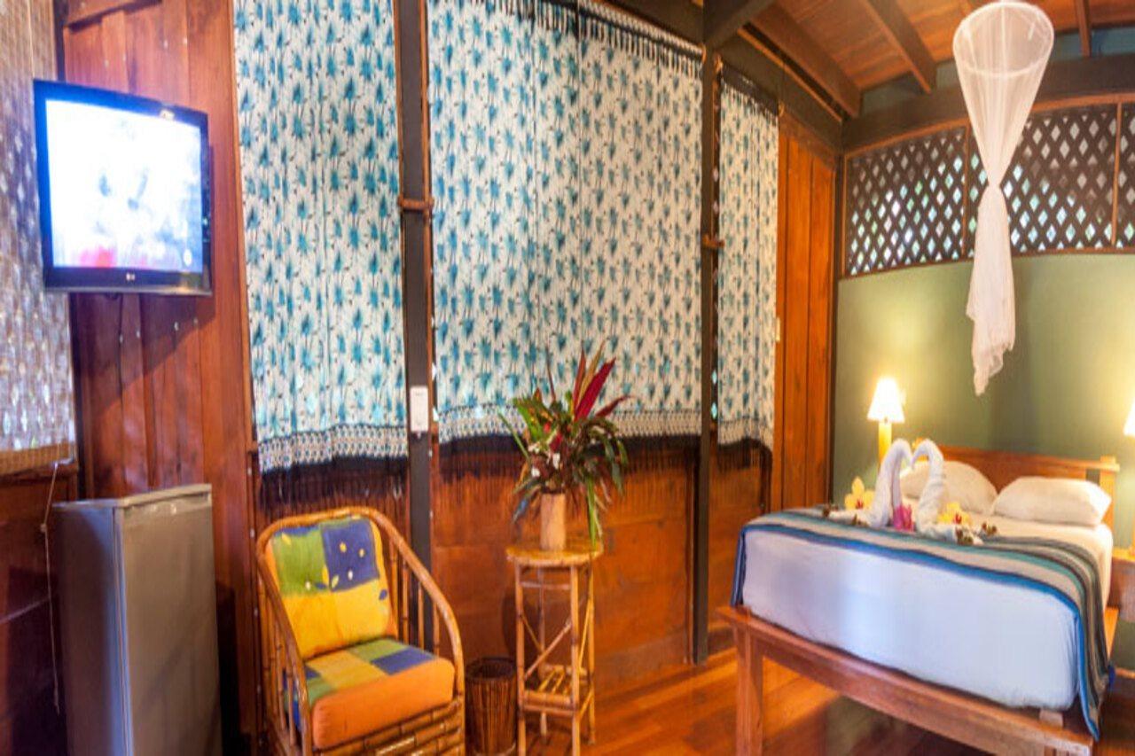 Azania Hotel 3*