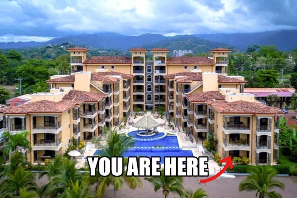 Beachfront Bahia Encantada L1