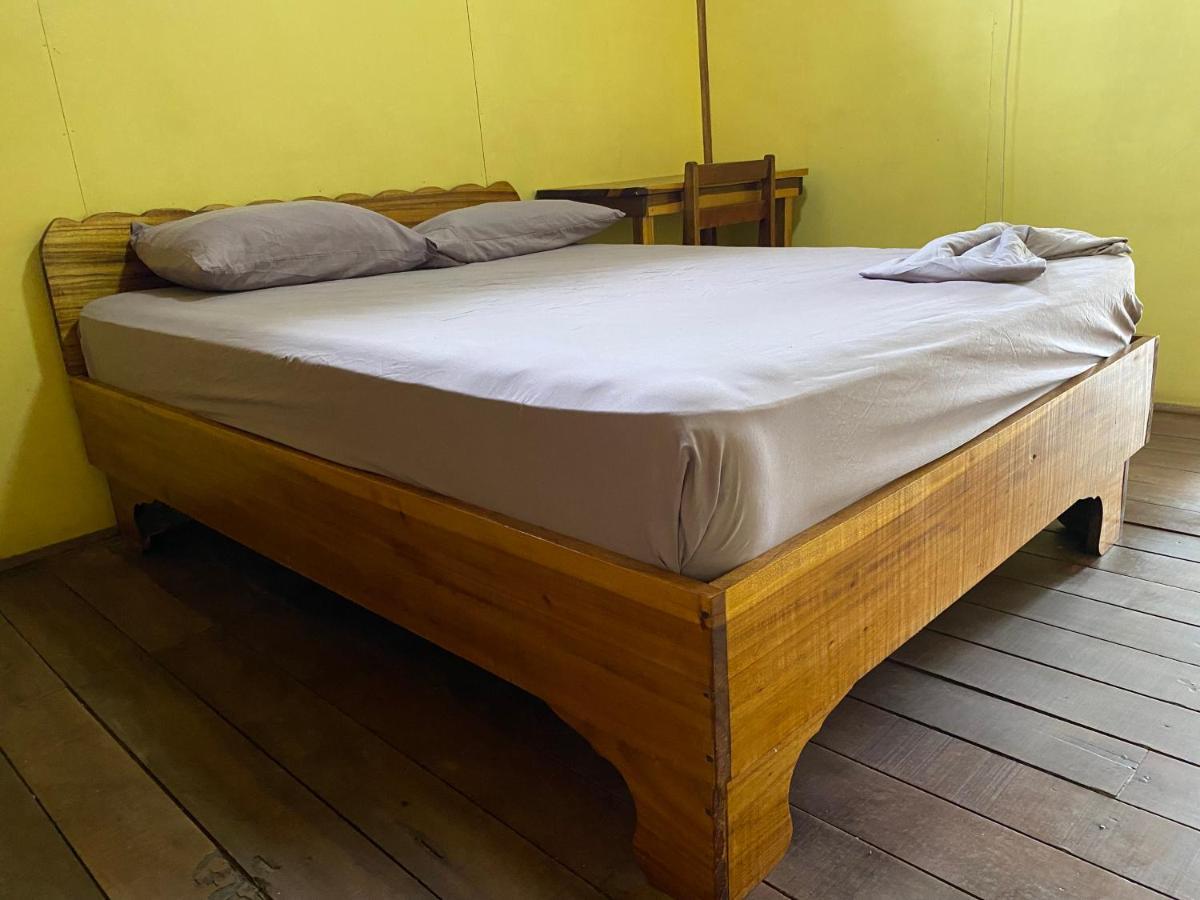 Cabinas Popular Hotel 2*