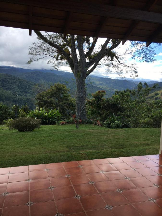 Country house Casa Bartzis, Close To And Tapanti National Park Orosi