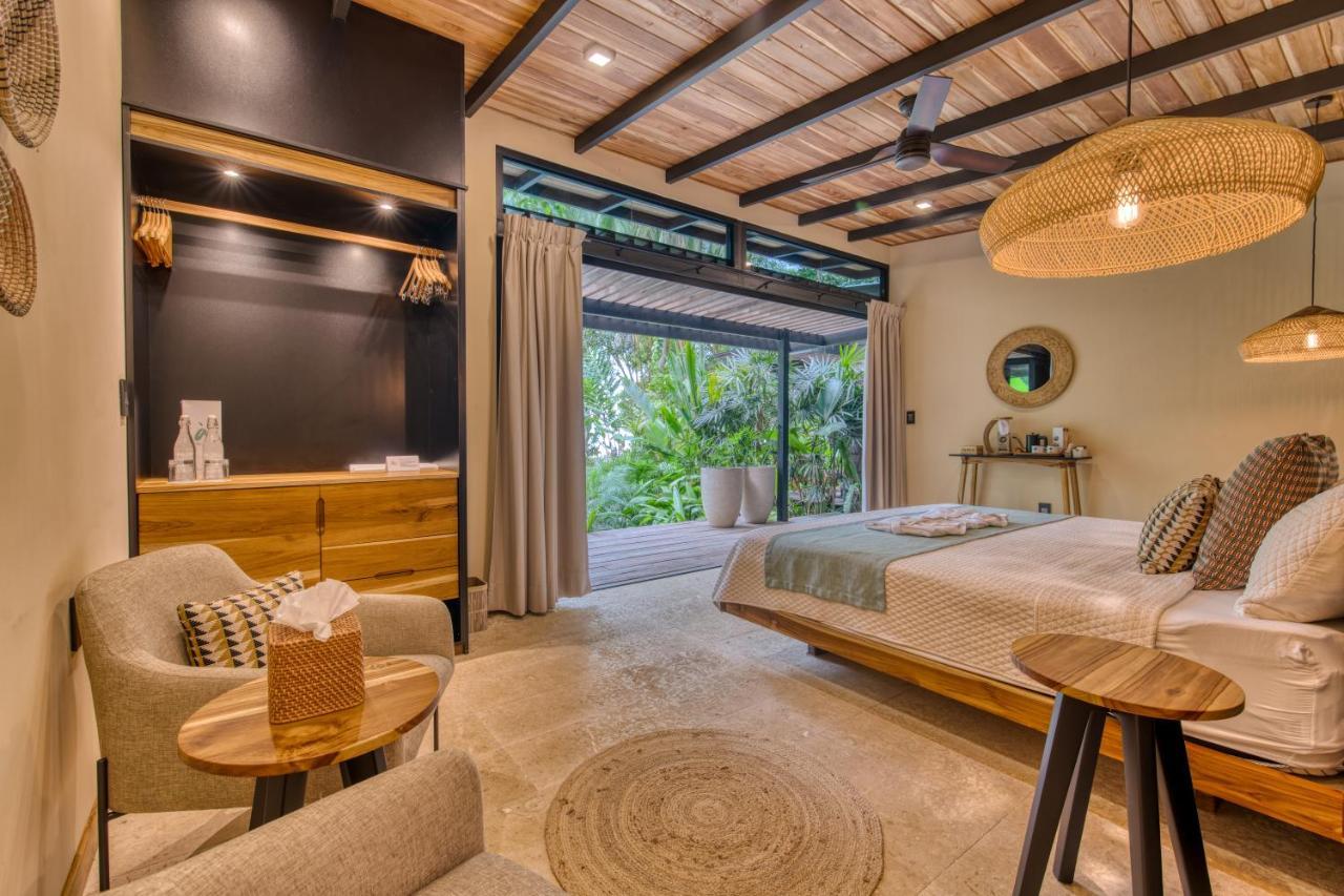 Awa Hotel 4*