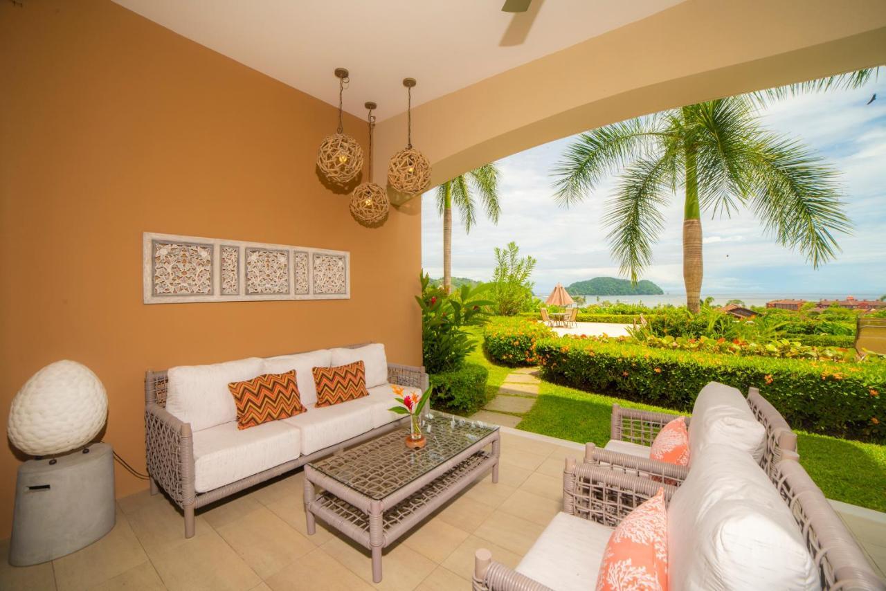 3 Bedr Ocean View Miramar 4e By In Cr * Playa Herradura (Puntarenas)